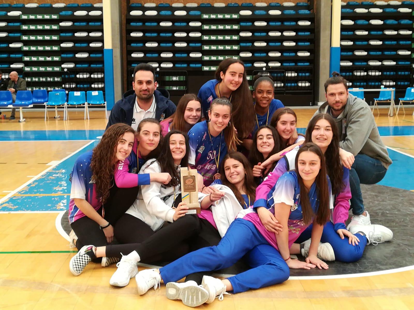 Final a 4 cadete femenino de primera