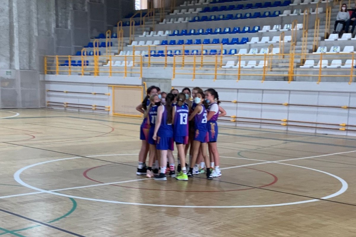 Crónica Infantil femenino 2ª Centro Asturiano Vs  ADBA